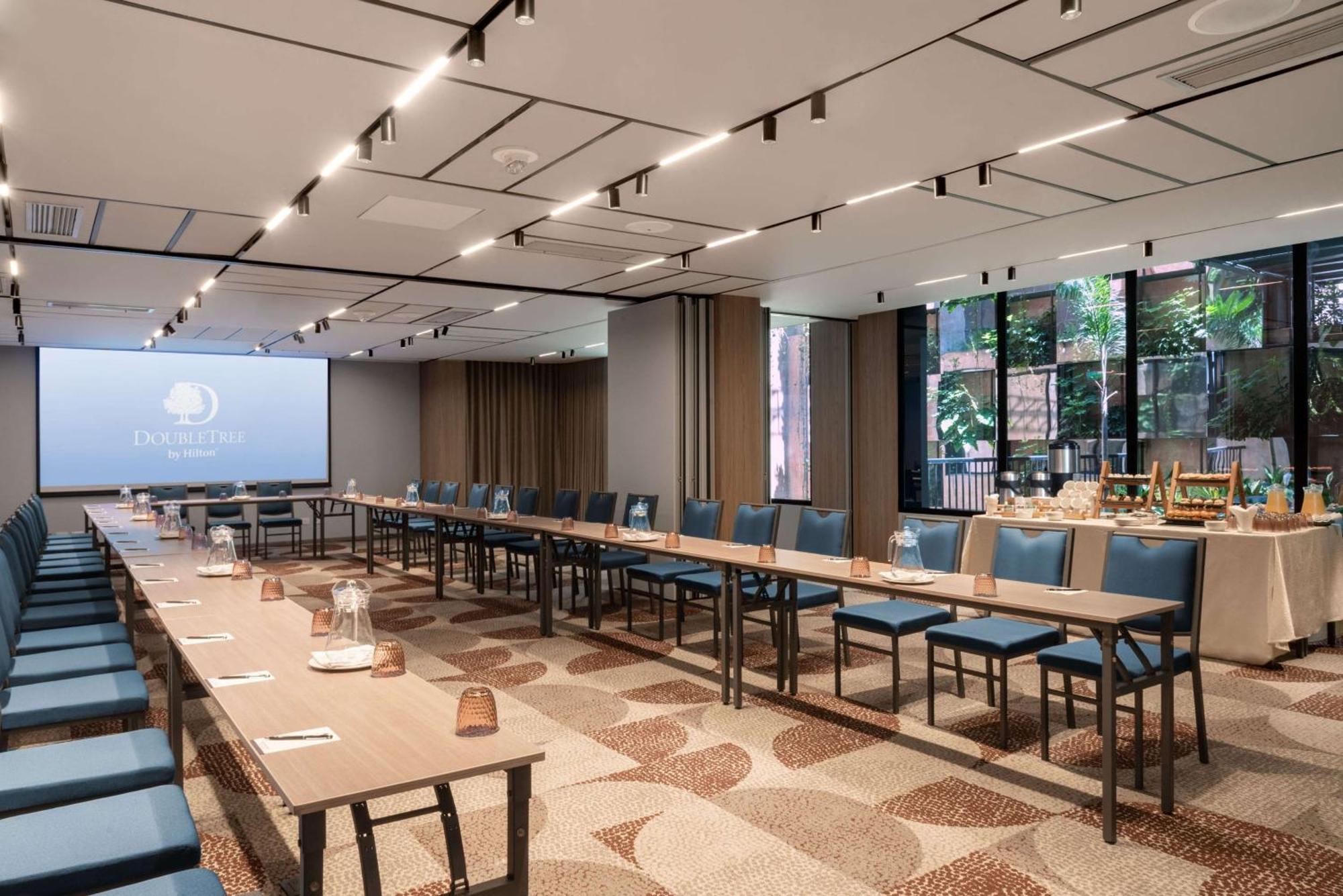 Hotel Doubletree By Hilton San Isidro Lima